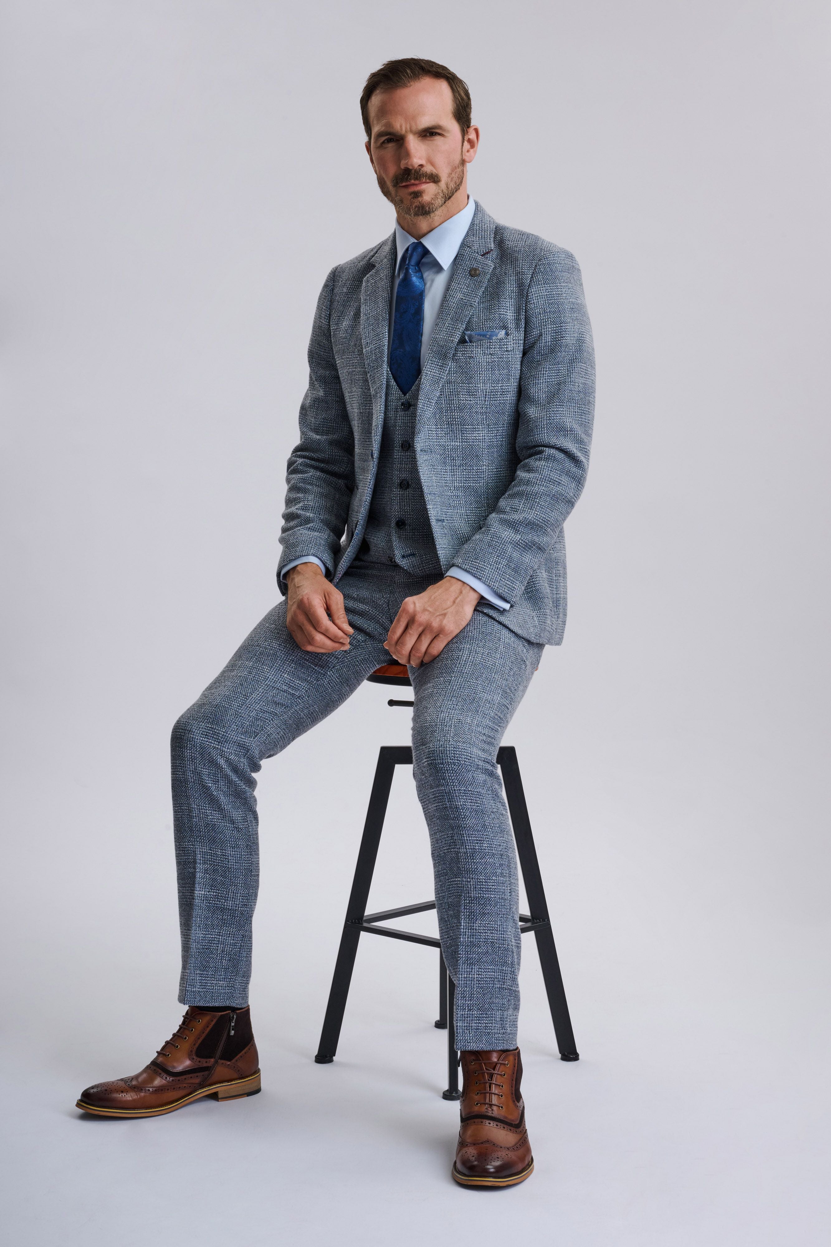 Kris - Sky Blue Tweed Three Piece Suit
