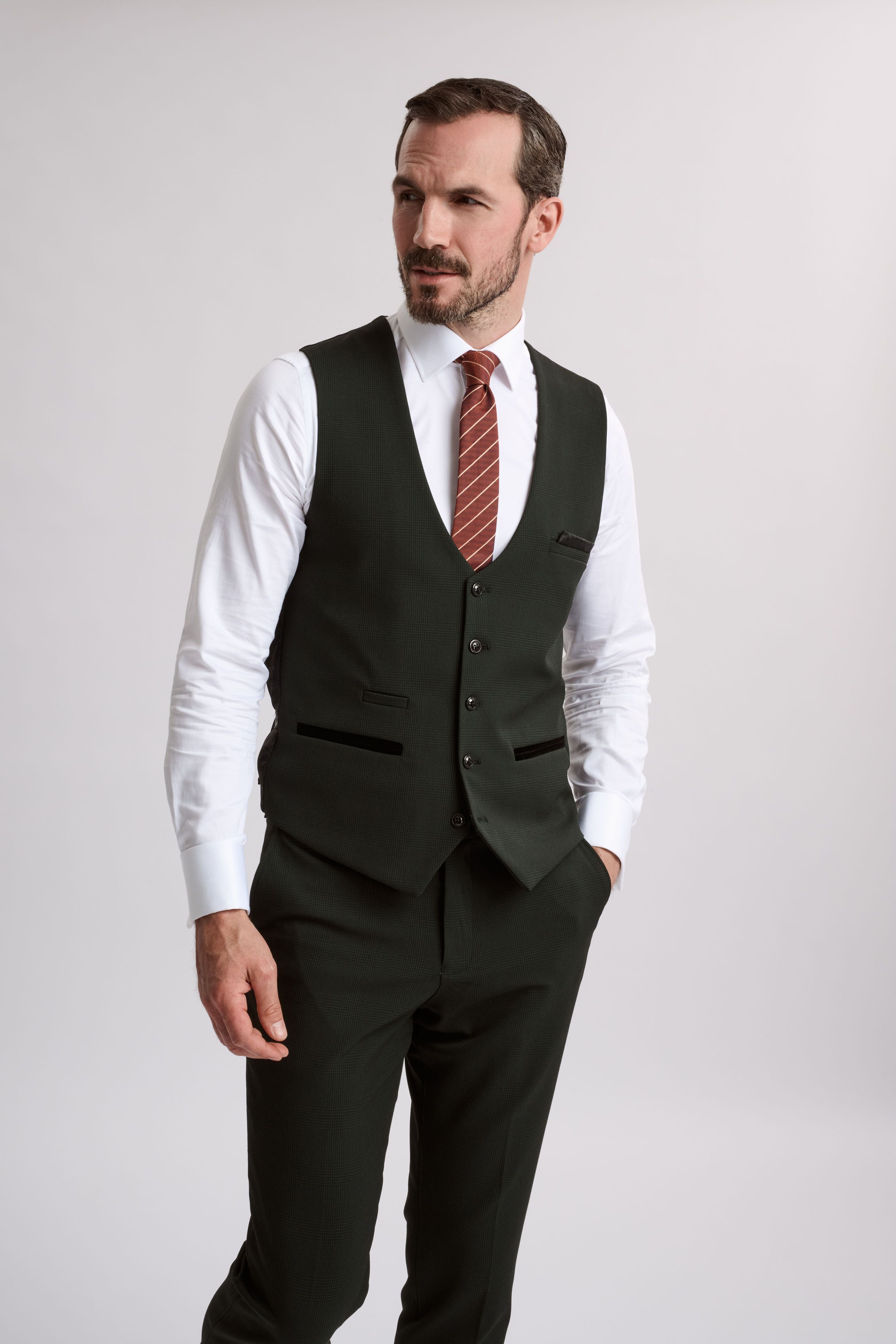 Bromley Olive 3 Piece Suit