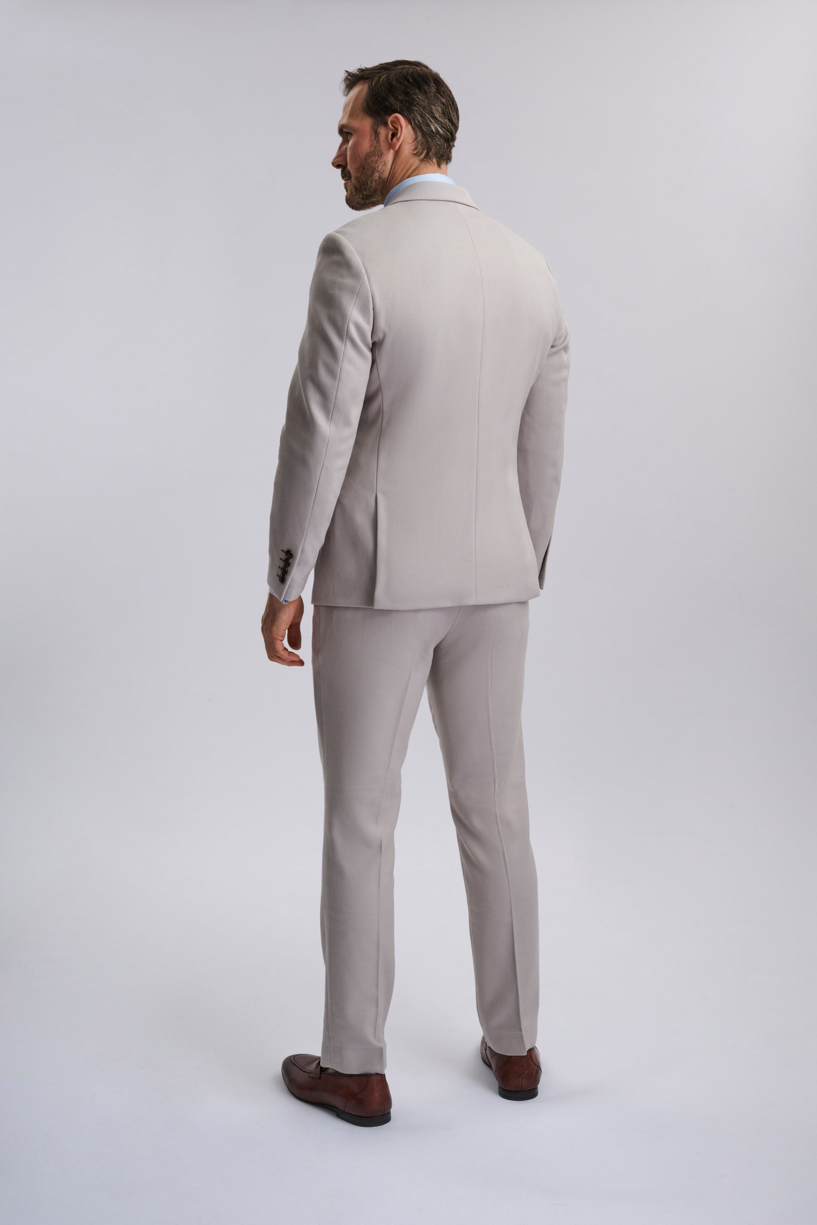 HM5 - Stone Double-Breasted Two Piece Suit