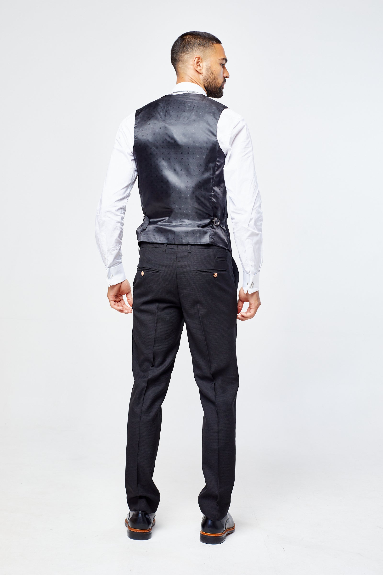 Max - Black Three Piece Suit with Contrast Buttons