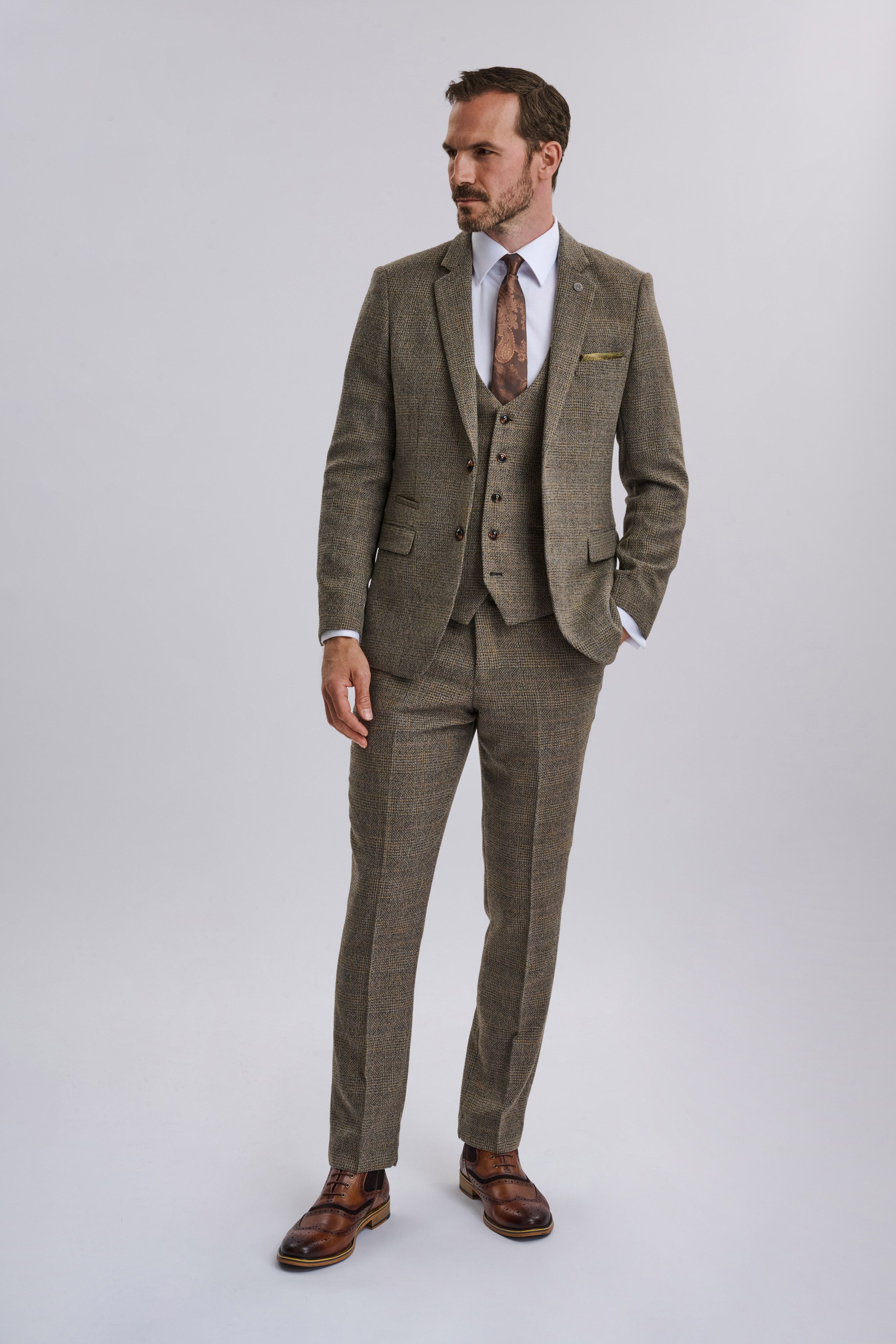 Kris - Tan Tweed Three Piece Suit