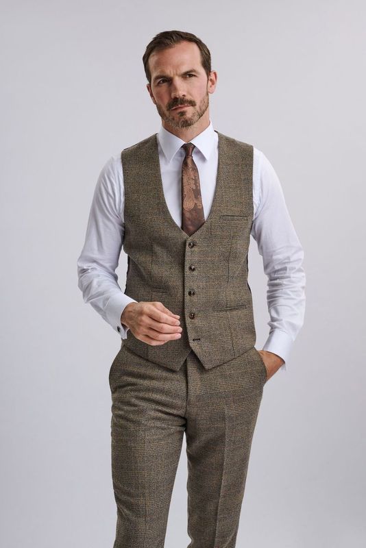 Kris - Tan Tweed Three Piece Suit