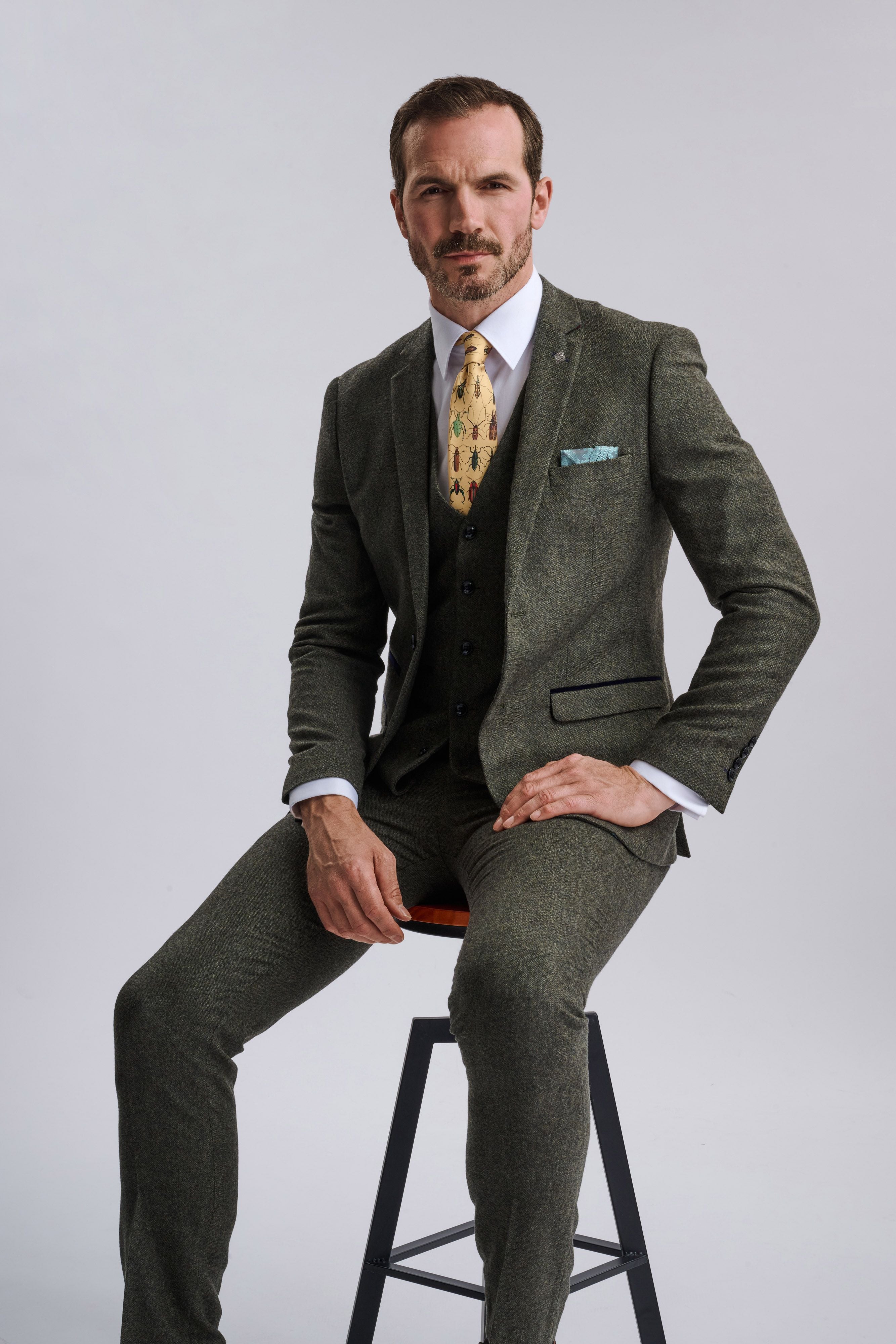 Oscar Green Tweed Three Piece Suit
